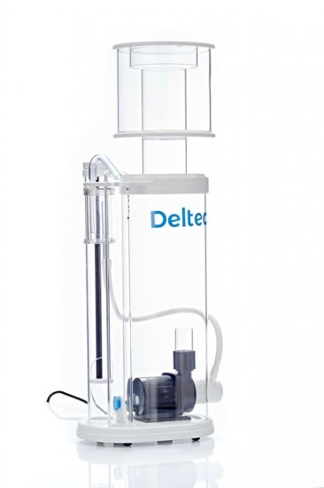 Deltec 400i Флотатор Скиммер внутренний с управляемой помпой 9Вт воздух 350 л/ч 24V DC д/акв. до 400л размер 20,5 x 12,5 x 50,5 см уровень воды 15 - 25 см - Кликните на картинке чтобы закрыть